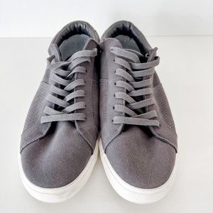 Express Men’s Lace Up Casual Sneakers Size 11